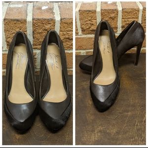 Mark & James by Badgley Mischka Fur Dame Heels